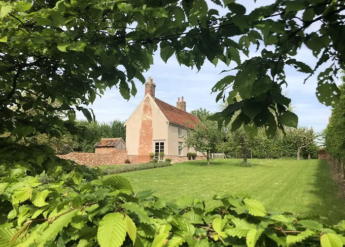 Retreat East
